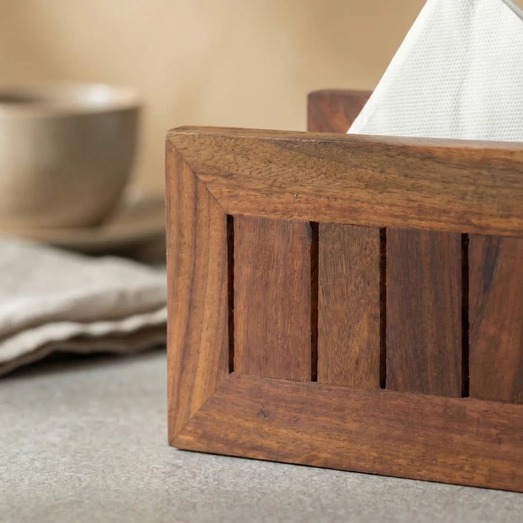 Tabletop Tissue Holder